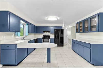 2149 Tropic Ave, Fort Myers, FL 33905 - Photo 3