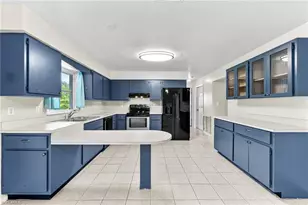 2149 Tropic Ave, Fort Myers, FL 33905 - Photo 3