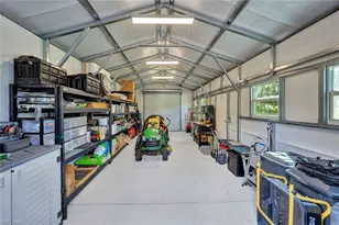 2552 52nd Ave NE, Naples, FL 34120 - Photo 33