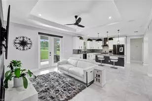 2552 52nd Ave NE, Naples, FL 34120 - Photo 9