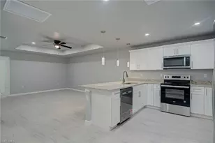 3510 S Grimsley Ct, Fort Myers, FL 33916 - Photo 1