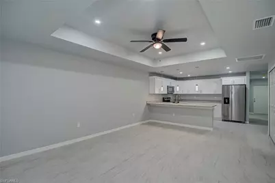 3510 S Grimsley Ct, Fort Myers, FL 33916 - Photo 9