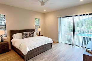 511 91st Ave N, Naples, FL 34108 - Photo 7