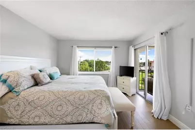 5 High Point Cir W #307, Naples, FL 34103 - Photo 19