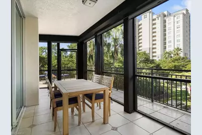425 Cove Tower Dr #304, Naples, FL 34110 - Photo 3