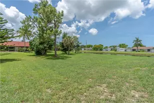 2069 Pine Isle Ln, Naples, FL 34112 - Photo 35