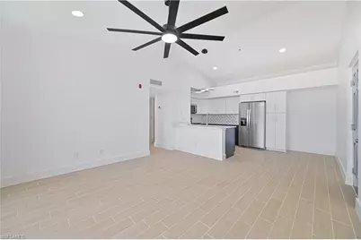 13521 Eagle Ridge Dr #136, Fort Myers, FL 33912 - Photo 9