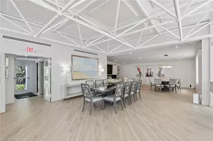 4251 Gulf Shore Blvd N, Naples, FL 34103 - Photo 27