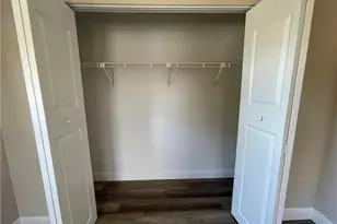 5325 Summerlin Rd, Fort Myers, FL 33919 - Photo 9