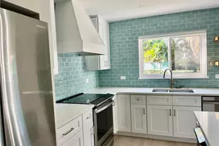 4170 Crayton Rd, Naples, FL 34103 - Photo 5