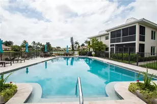 4170 Crayton Rd, Naples, FL 34103 - Photo 13