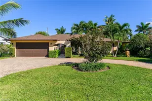 1337 Wisconsin Dr, Naples, FL 34103 - Photo 1