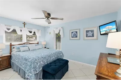 1337 Wisconsin Dr, Naples, FL 34103 - Photo 21