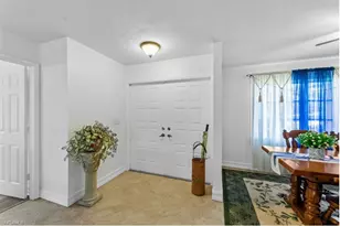2219 SE 8th St, Cape Coral, FL 33990 - Photo 9