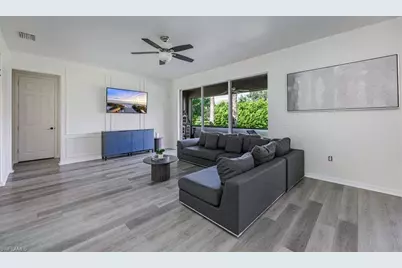 2029 Fairmont Ln, Naples, FL 34120 - Photo 13