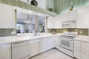 795 Bentwater Cir, Naples, FL 34108 - Photo 17