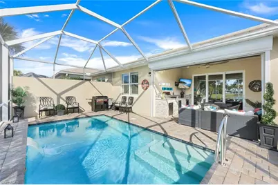 20022 Parrot Key Ct, Estero, FL 33928 - Photo 3