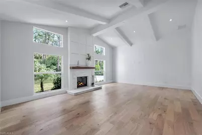 5253 Sycamore Dr, Naples, FL 34119 - Photo 17