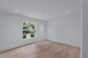 5253 Sycamore Dr, Naples, FL 34119 - Photo 33