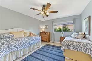 205 Muirfield Cir, Naples, FL 34113 - Photo 5