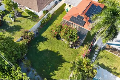 520 99th Ave N, Naples, FL 34108 - Photo 33