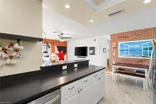 520 99th Ave N, Naples, FL 34108 - Photo 11