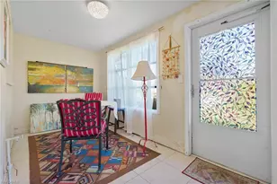 520 99th Ave N, Naples, FL 34108 - Photo 5