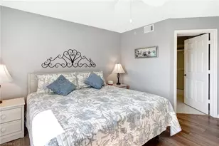 575 Club Side Dr, Naples, FL 34110 - Photo 31