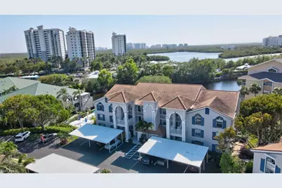 575 Club Side Dr #4-202, Naples, FL 34110 - Photo 7