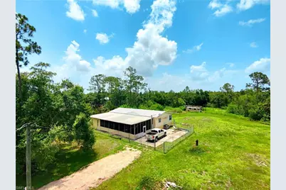 330 F Rd, Labelle, FL 33935 - Photo 1