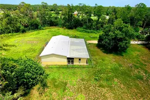 330 F Rd, Labelle, FL 33935 - Photo 35