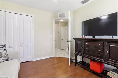 2207 NE 28th St, Cape Coral, FL 33909 - Photo 23