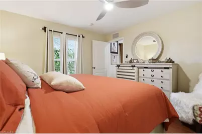 2207 NE 28th St, Cape Coral, FL 33909 - Photo 17