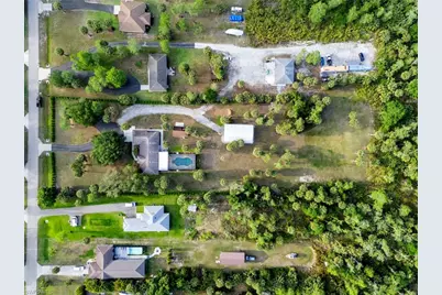 1020 19th St SW, Naples, FL 34117 - Photo 45