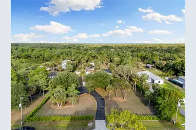 1020 19th St SW, Naples, FL 34117 - Photo 47