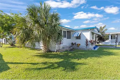 123 Cedar Ln #42, Naples, FL 34114 - Photo 9