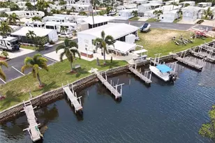 123 Cedar Ln, Naples, FL 34114 - Photo 33