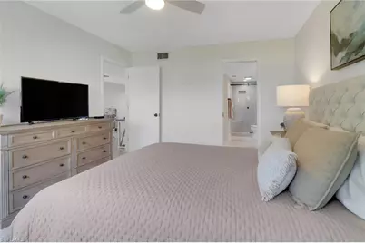 15450 Cedarwood Ln #103, Naples, FL 34110 - Photo 13