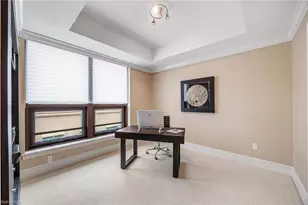 9115 Strada Pl, Naples, FL 34108 - Photo 23