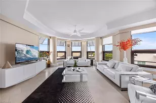 9115 Strada Pl, Naples, FL 34108 - Photo 7