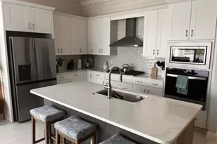 9195 Cayman Dr, Naples, FL 34114 - Photo 3