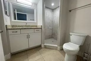 5323 Summerlin Rd, Fort Myers, FL 33919 - Photo 11