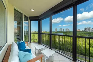 7575 Pelican Bay Blvd, Naples, FL 34108 - Photo 23