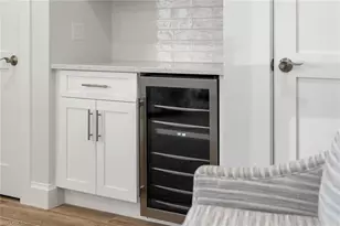 2100 Gulf Shore Blvd N, Naples, FL 34102 - Photo 33