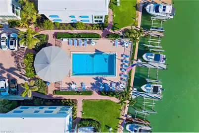 2100 Gulf Shore Blvd N #107, Naples, FL 34102 - Photo 5