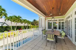 645 Broad Ave S, Naples, FL 34102 - Photo 41