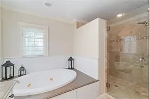 645 Broad Ave S, Naples, FL 34102 - Photo 29