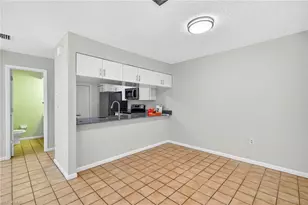 11653 Pointe Circle Dr, Fort Myers, FL 33908 - Photo 7