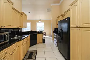 2310 2nd Ave SE, Naples, FL 34117 - Photo 17