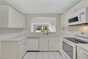 729 Landover Ct, Naples, FL 34104 - Photo 3